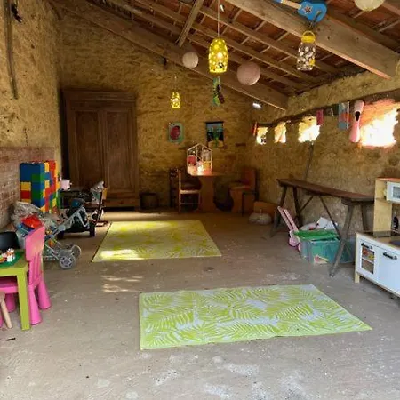 Hameau Du Soleil - Papillon * Sainte-Mondane